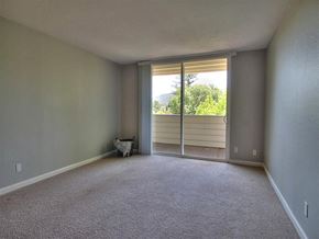 Los Gatos apartment for rent - Unfurnished Living Area at Maison Massol, Los Gatos, 95030