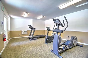 Cardio studio equipment