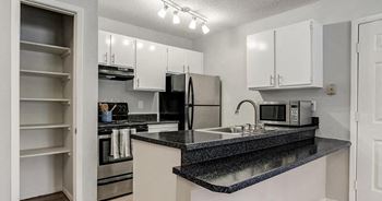 Decorative light fixtures