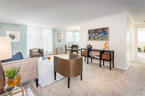 Floor plan for 2 beds, 2 baths, 1117 sqft