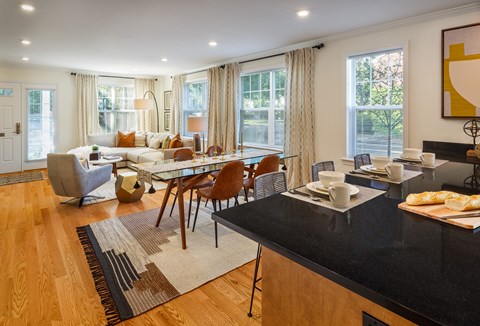 Floor plan for 3 beds, 2.5 baths, 1470 sqft