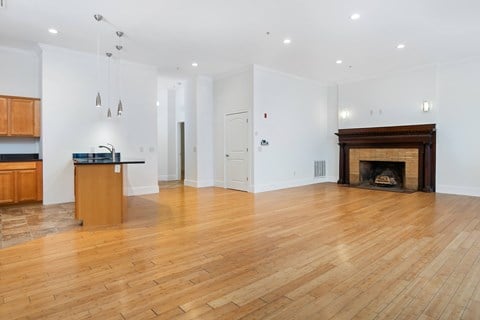 Floor plan for 3 beds, 2 baths, 1450 sqft