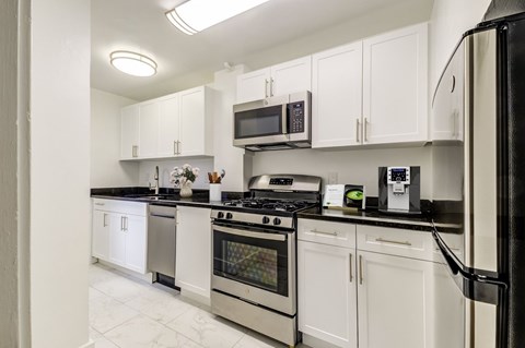 Floor plan for 2 beds, 2 baths, 1114 sqft