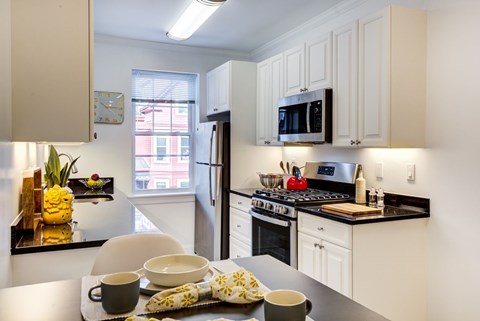 Floor plan for 2 beds, 2 baths, 1355 sqft