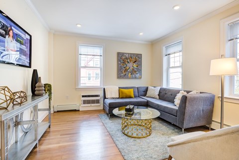 Floor plan for 1 bed, 1 bath, 991 sqft