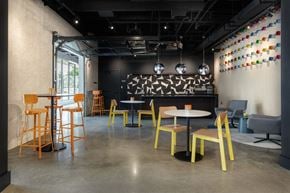 Allston apartment for rent - Lobby cafe