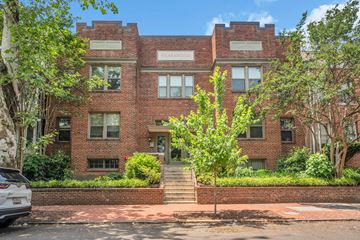 Washington apartment for rent - A brick building with the word Clarabelle on the top.