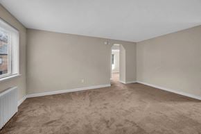 College Park apartment for rent - U Gardens - Living