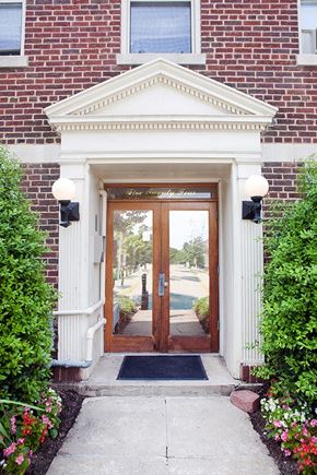 Washington apartment for rent - Front Entrance