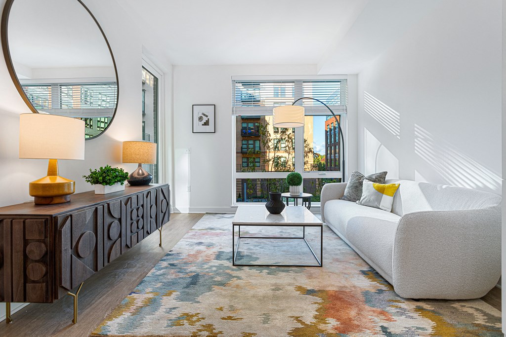The Grayson - apartments for rent in Braddock Road Metro, Alexandria ...