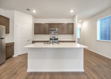 Farmersville apartment for rent - 1916 Bluebonnet Ln
