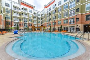 Sandy Springs apartment for rent - Cool Blue Swimming Pool at The Cliftwood, Georgia