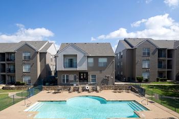 Two pools w/ water features