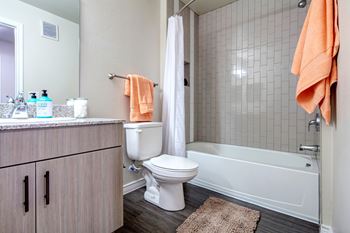 Tile tub surrounds