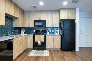 Energy-star rated appliances & fixtures