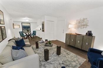 Horizons at sunridge living room