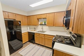 Hilton head apartments fully equipped kitchen
