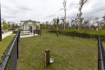 Emery cove apartments | tallahassee, fl | dog park