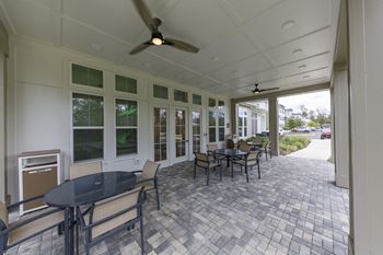Emery cove apartments | tallahassee, fl | covered patio