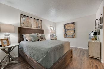 The park at wintergreen apartments | desoto, tx | model bedroom