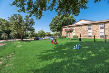 The park at wintergreen apartments | desoto, tx | bark park