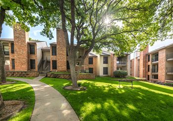 Horizons courtyard