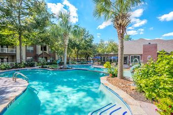 Harbor cove apartments pool