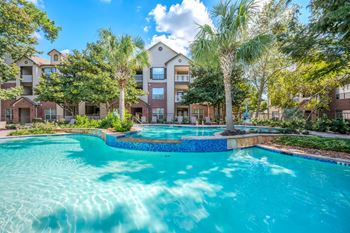 Harbor cove apartments pool