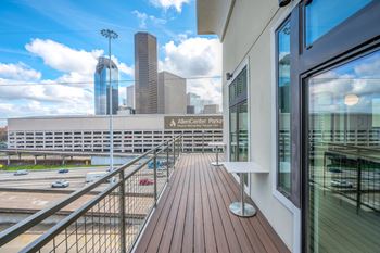Skylounge exquisite views of downtown