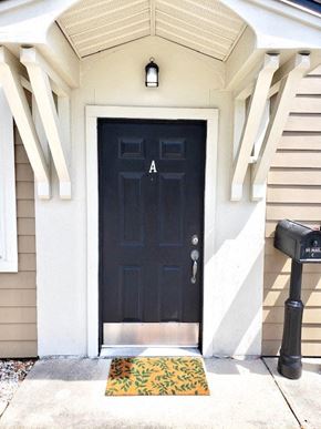 Tampa apartment for rent - Erin Villas Entrance