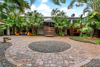 Park west courtyard