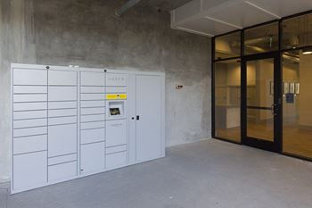 Lofts at brooklyn downtown jacksonville fl | luxer package lockers