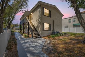 Tampa apartment for rent - Orleans Apartments