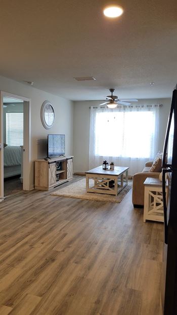 Macie creek apartments living room