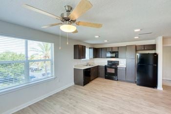 Unitkitchenliving