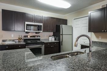 The landings at boot ranch granite countertops