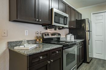 The landings at boot ranch fully equipped kitchen
