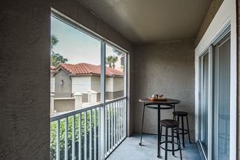 Screened balcony