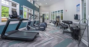 Gurnee apartment for rent - Woodlake | Gurnee, IL