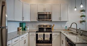Kennesaw apartment for rent - Park at Main | Kennesaw, GA
