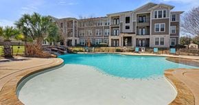 San Marcos apartment for rent - Parkway Grande | San Marcos, TX