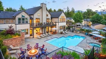 Issaquah townhouse for rent - The Timbers at Issaquah Ridge