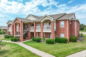 Yukon apartment for rent - our apartments at the reserves feature a spacious yard and balconies