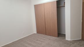 Reno apartment for rent - Unit B-1 of 2 bedrooms with sliding closet doors