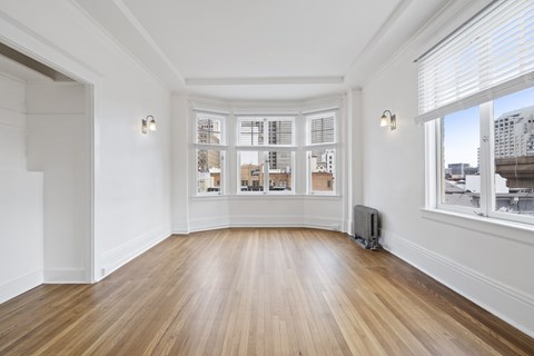 Floor plan for studio, 1 bath, 482 sqft
