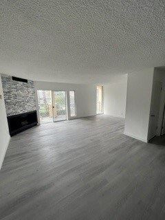 Santa Monica apartment for rent - Living Room with Hard Floor
