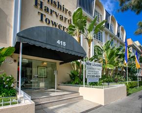 Los Angeles apartment for rent - Apartment Building in Los Angeles Entrance