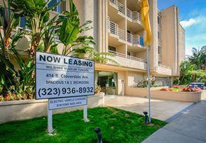 Los Angeles apartment for rent - Apartment Building in Los Angeles Entrance