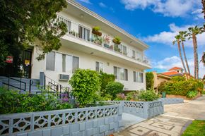 West Hollywood apartment for rent - Apartment Building in West Hollywood