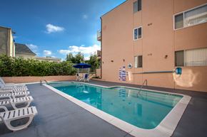 Los Angeles apartment for rent - Apartment Building in Los Angeles Pool